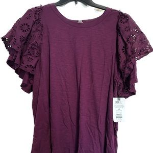 Terra & Sky shirt with eyelet sleeves. Size 1x NWT